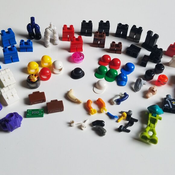 Lego Miscellaneous Mini Figure Pieces - Picture 1 of 12